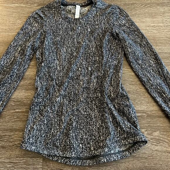 NWOT Lululemon Extra Mile Long Sleeve Top Size 2 Black White Luon Running‎ Shirt - Picture 16 of 16